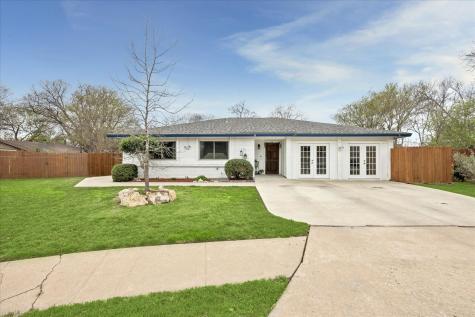 2201 Tallow Court Austin TX 78744