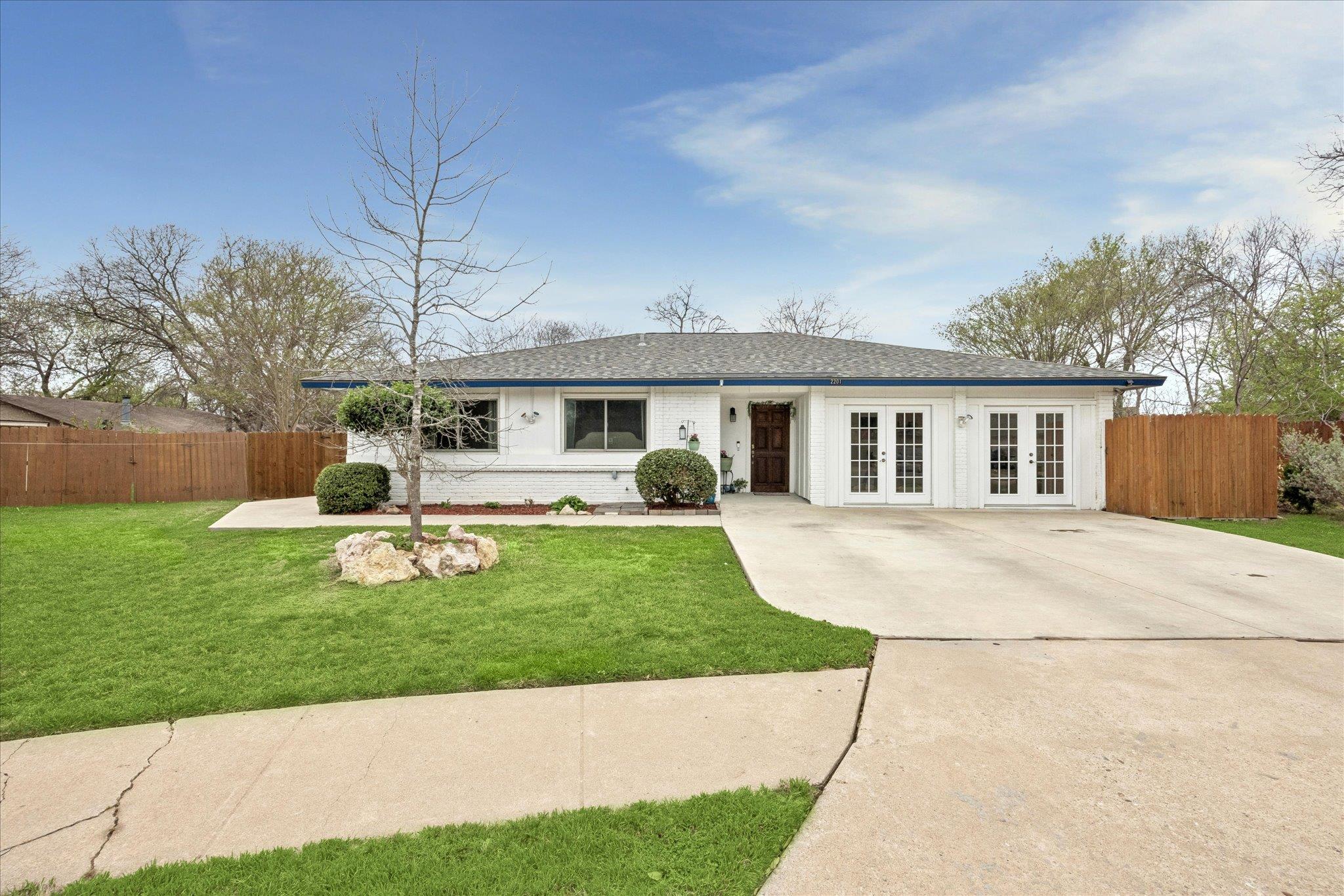 2201 Tallow Court Austin TX 78744