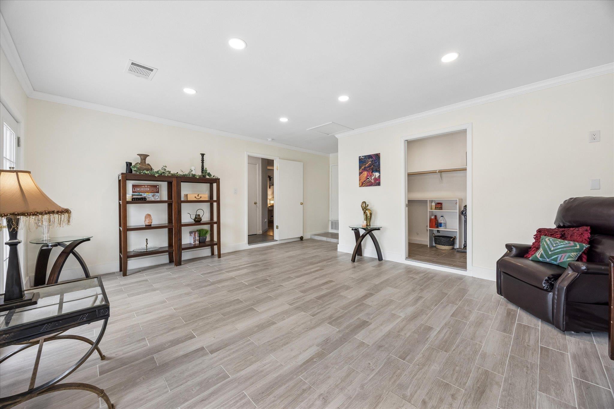 2201 Tallow Court Austin TX 78744