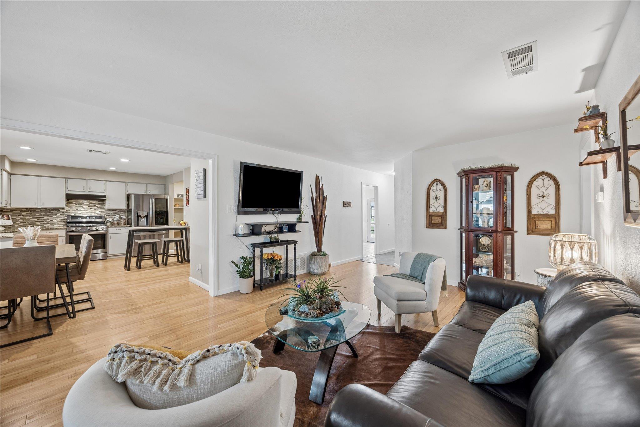 2201 Tallow Court Austin TX 78744