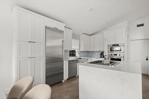1813 Crooked Lane Austin TX 78741