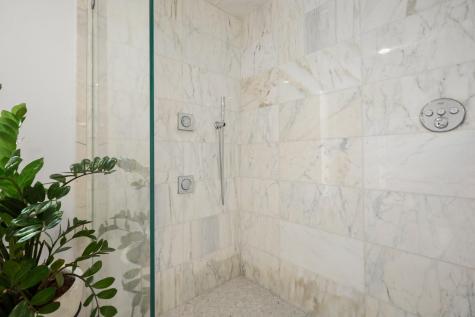 1813 Crooked Lane Austin TX 78741
