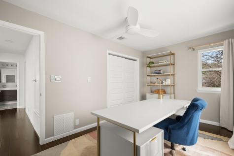 1813 Crooked Lane Austin TX 78741