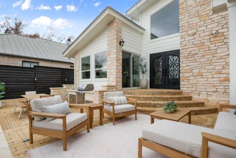 1813 Crooked Lane Austin TX 78741