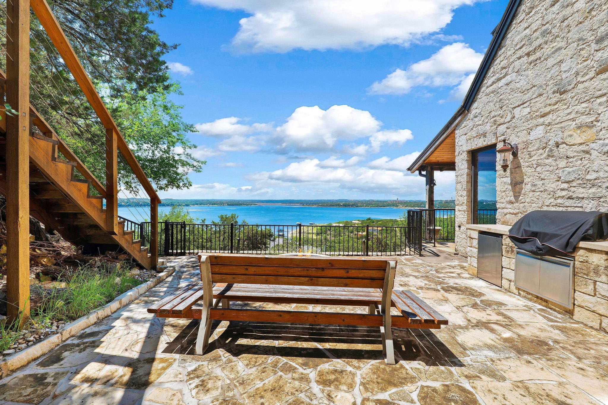 13906 Skyline Drive Austin TX 78732
