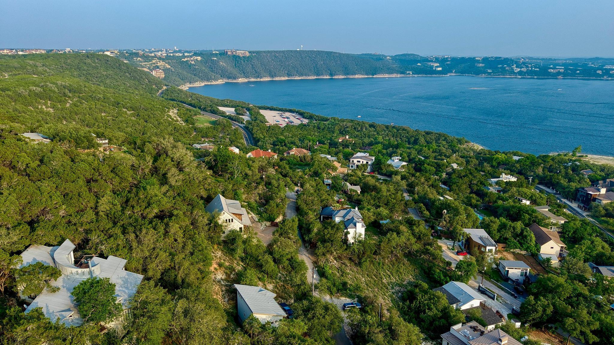 13906 Skyline Drive Austin TX 78732