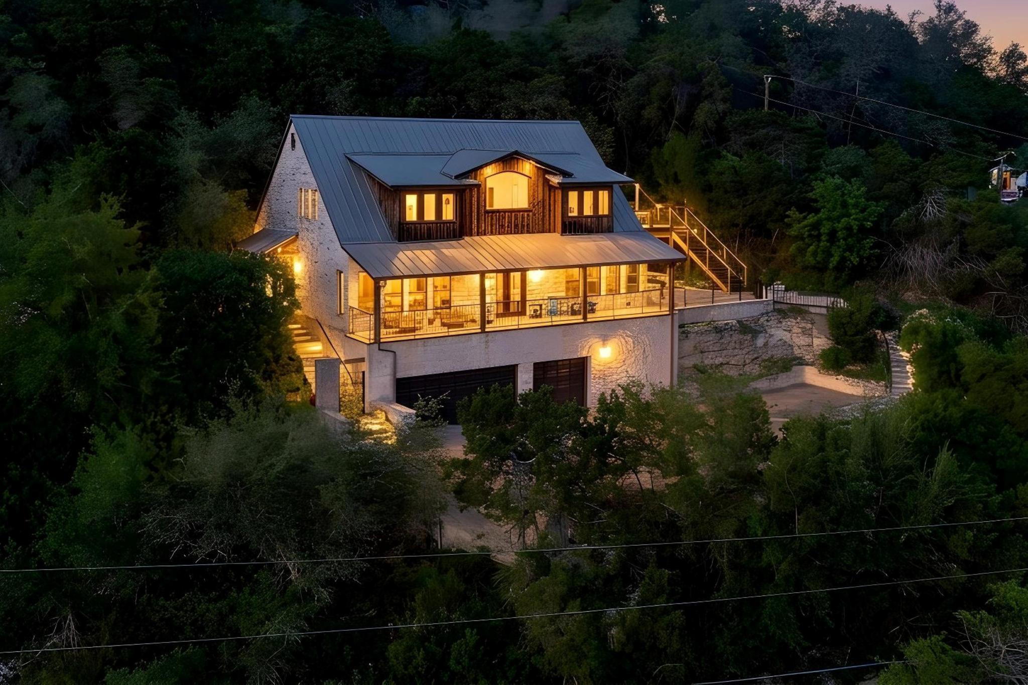 13906 Skyline Drive Austin TX 78732