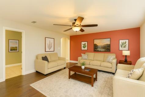304 S Main Street Elgin TX 78621