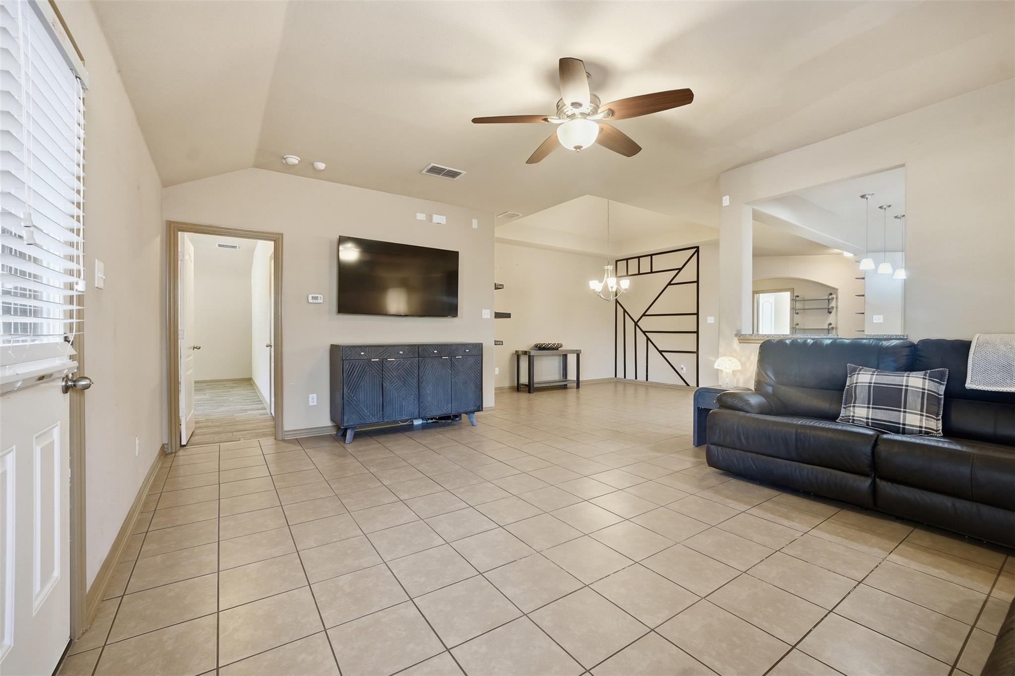 137 Orchard Hill Trail Buda TX 78610