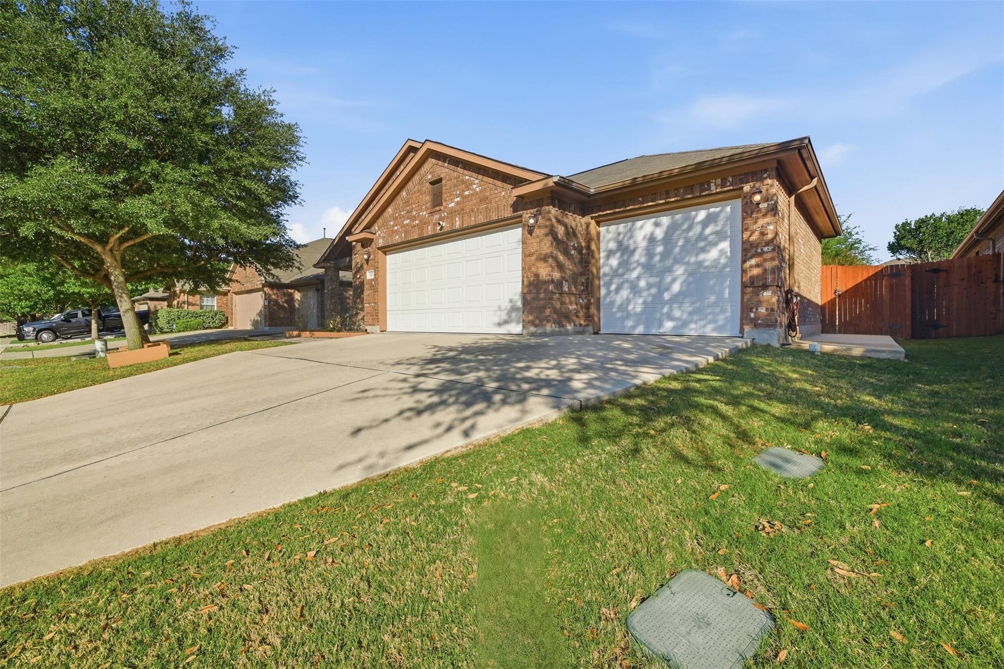 137 Orchard Hill Trail Buda TX 78610