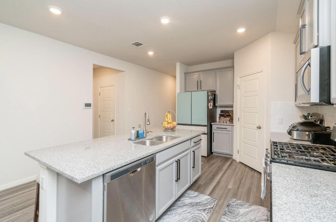 1414 Arcadian Lily San Antonio TX 78245