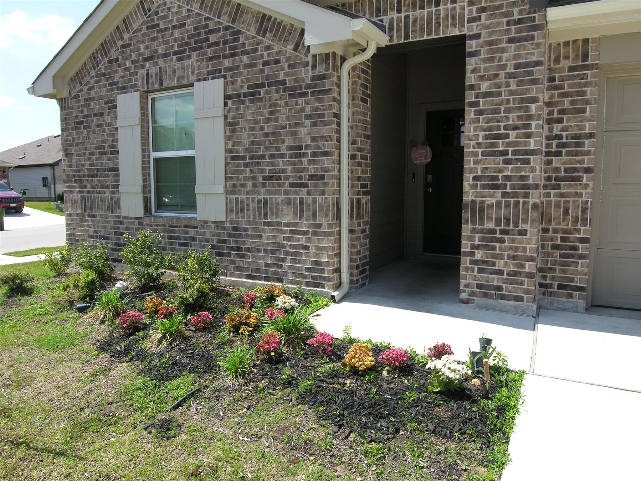 13700 Dismuke Drive Manor TX 78653