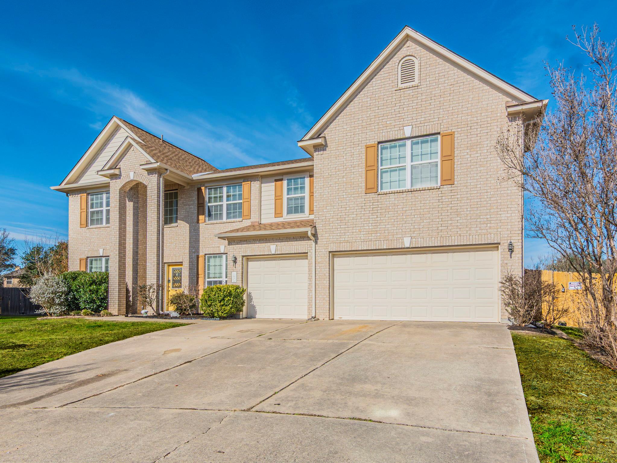 160 Pine Cove Kyle TX 78640