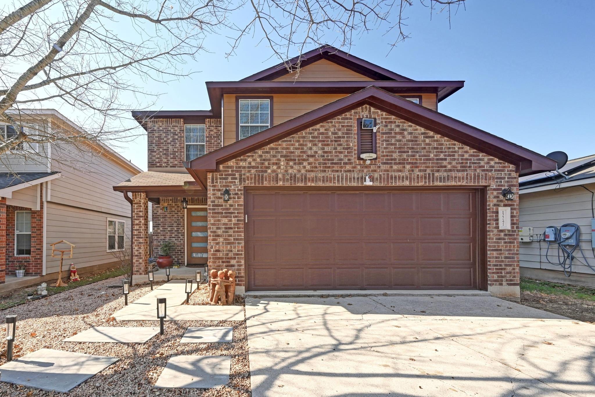 12241 Paloma Blanca Way Del Valle TX 78617