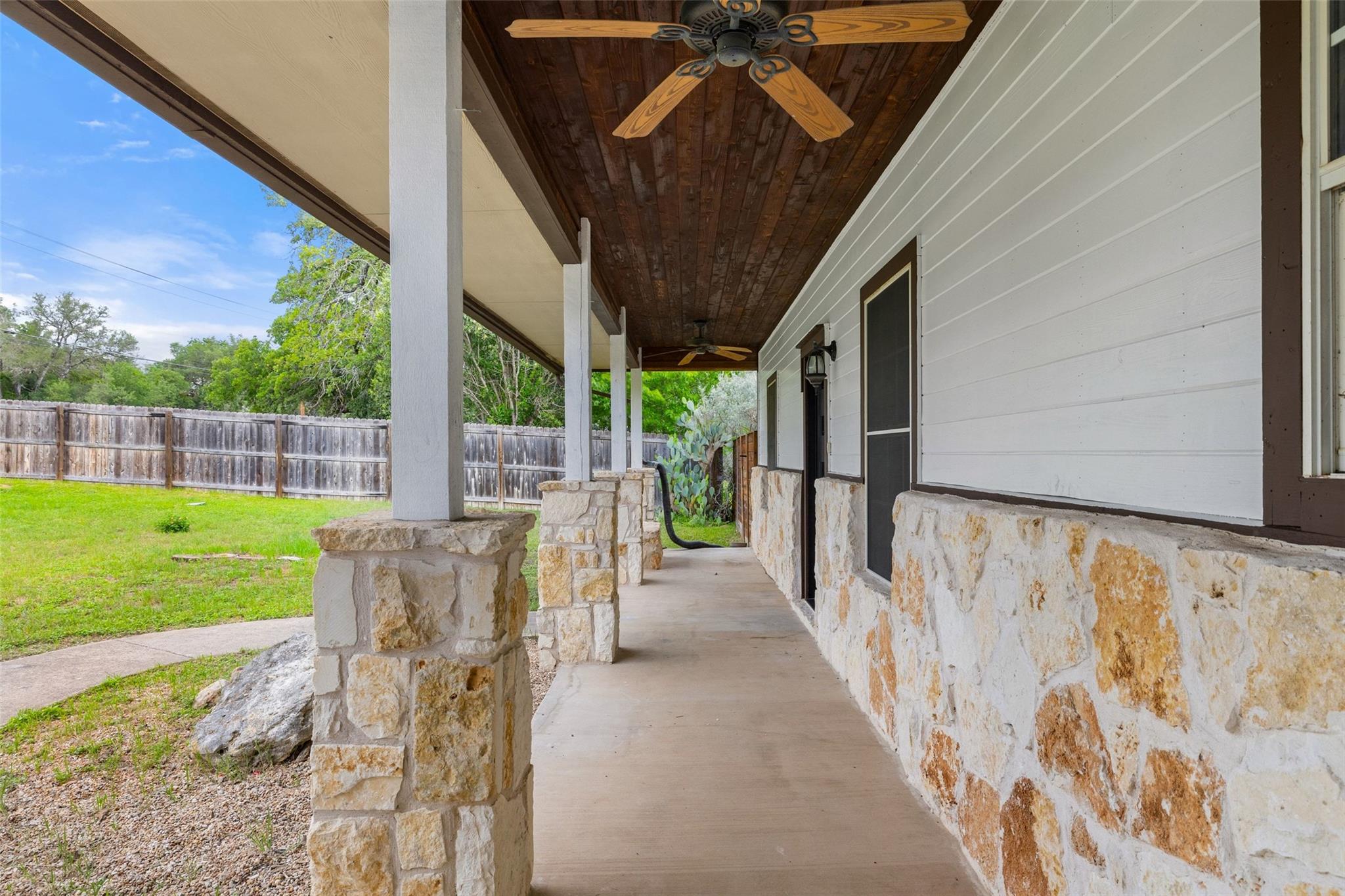 1301 S Quinlan Park Road Austin TX 78732