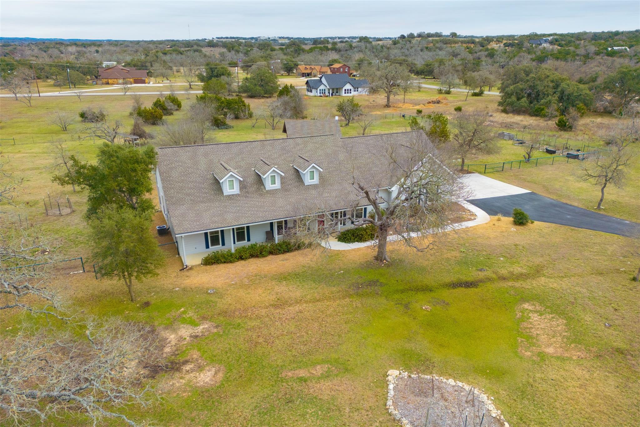 106 Abierto Cove Blanco TX 78606