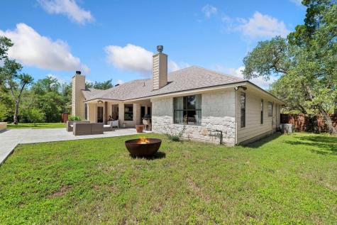 105 N Laurelwood Drive Austin TX 78733