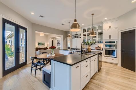 113 Vista View Trail Spicewood TX 78669