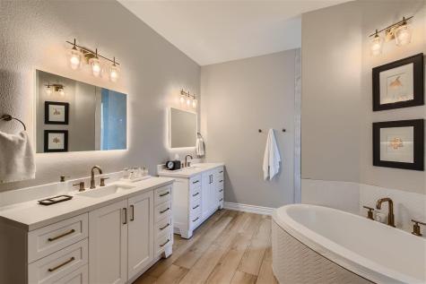 113 Vista View Trail Spicewood TX 78669
