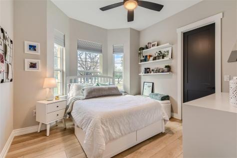 113 Vista View Trail Spicewood TX 78669