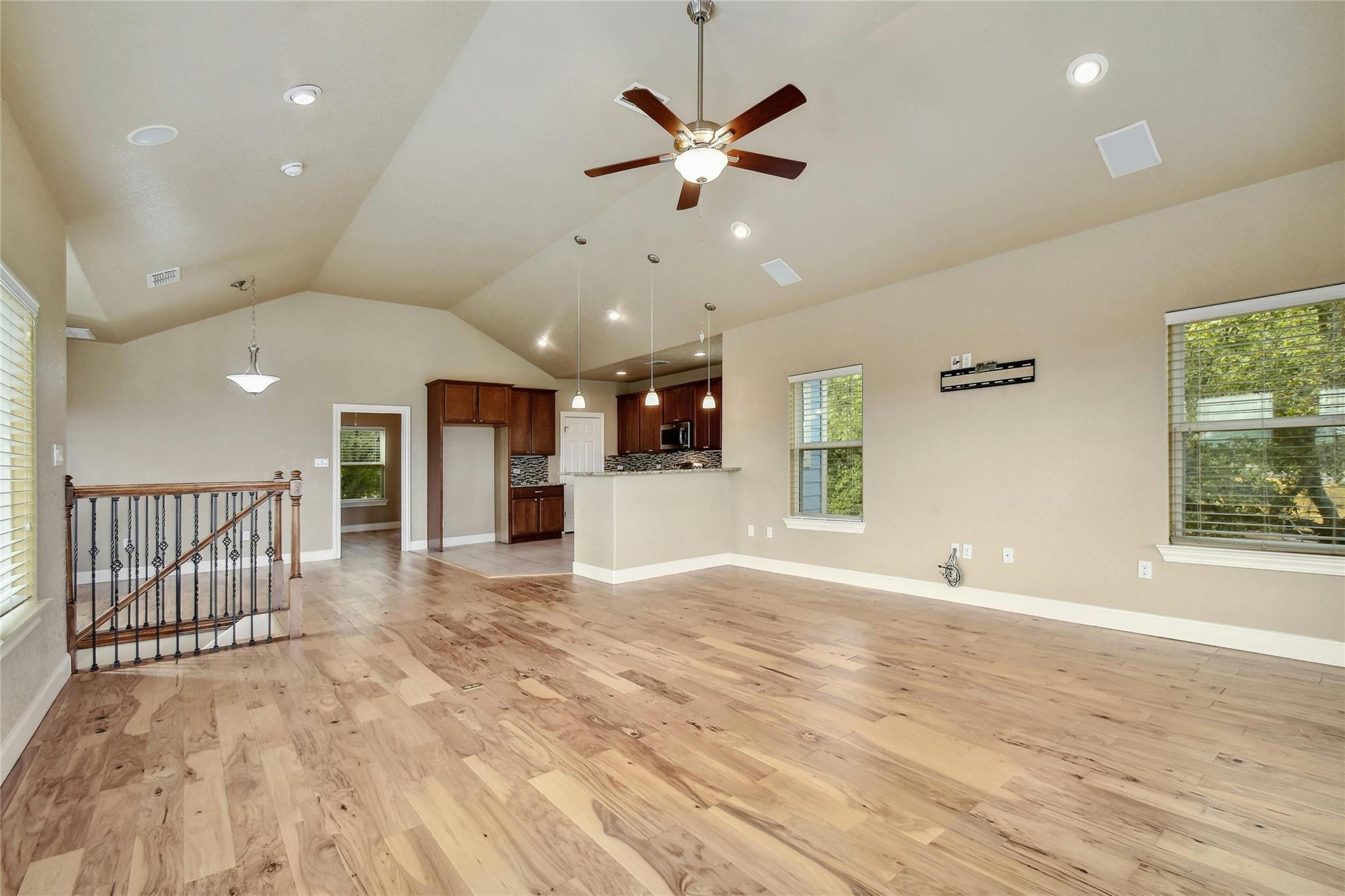 1007 Meckell Drive Canyon Lake TX 78133