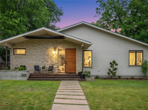 4909 Woodview Avenue Austin TX 78756