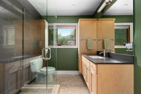 4909 Woodview Avenue Austin TX 78756