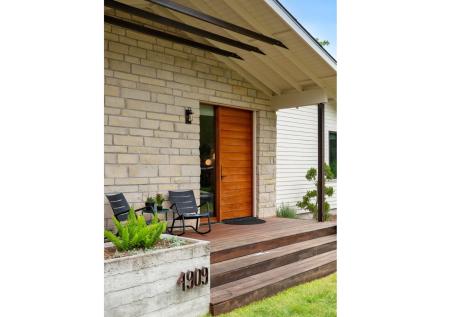 4909 Woodview Avenue Austin TX 78756