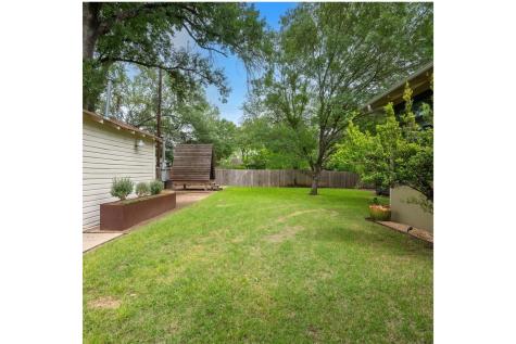 4909 Woodview Avenue Austin TX 78756