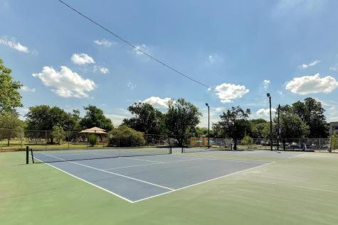 4909 Woodview Avenue Austin TX 78756