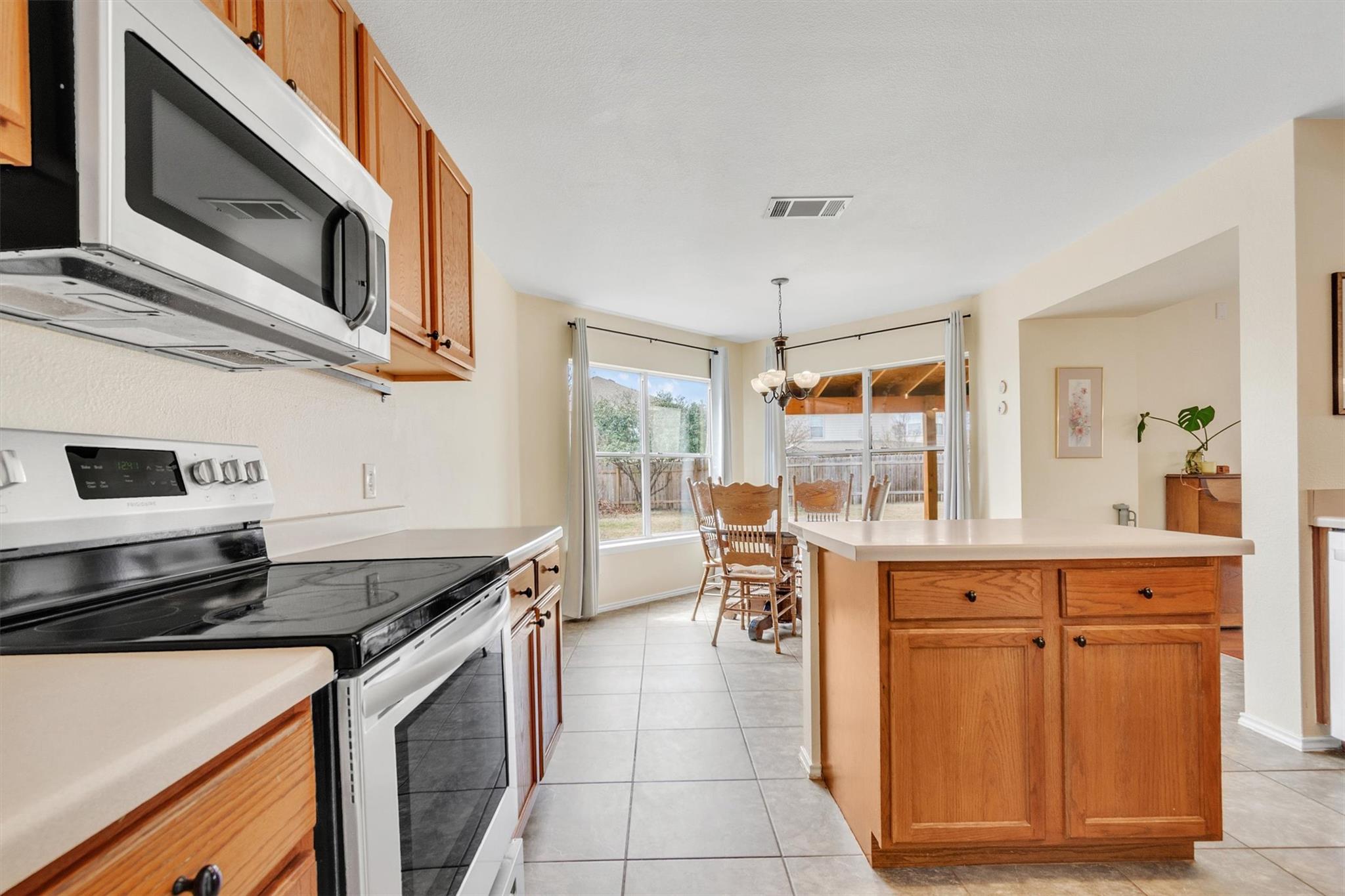 307 Crossland Cove Leander TX 78641