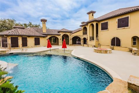 1024 Spanish Trail New Braunfels TX 78132