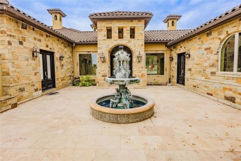 1024 Spanish Trail New Braunfels TX 78132