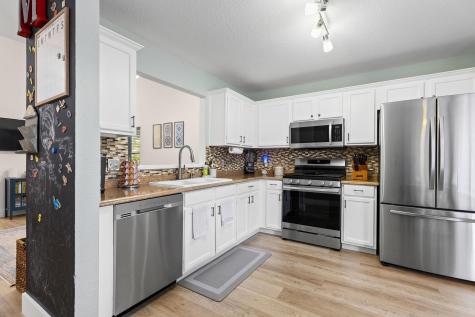 1002 Moser River Drive Leander TX 78641