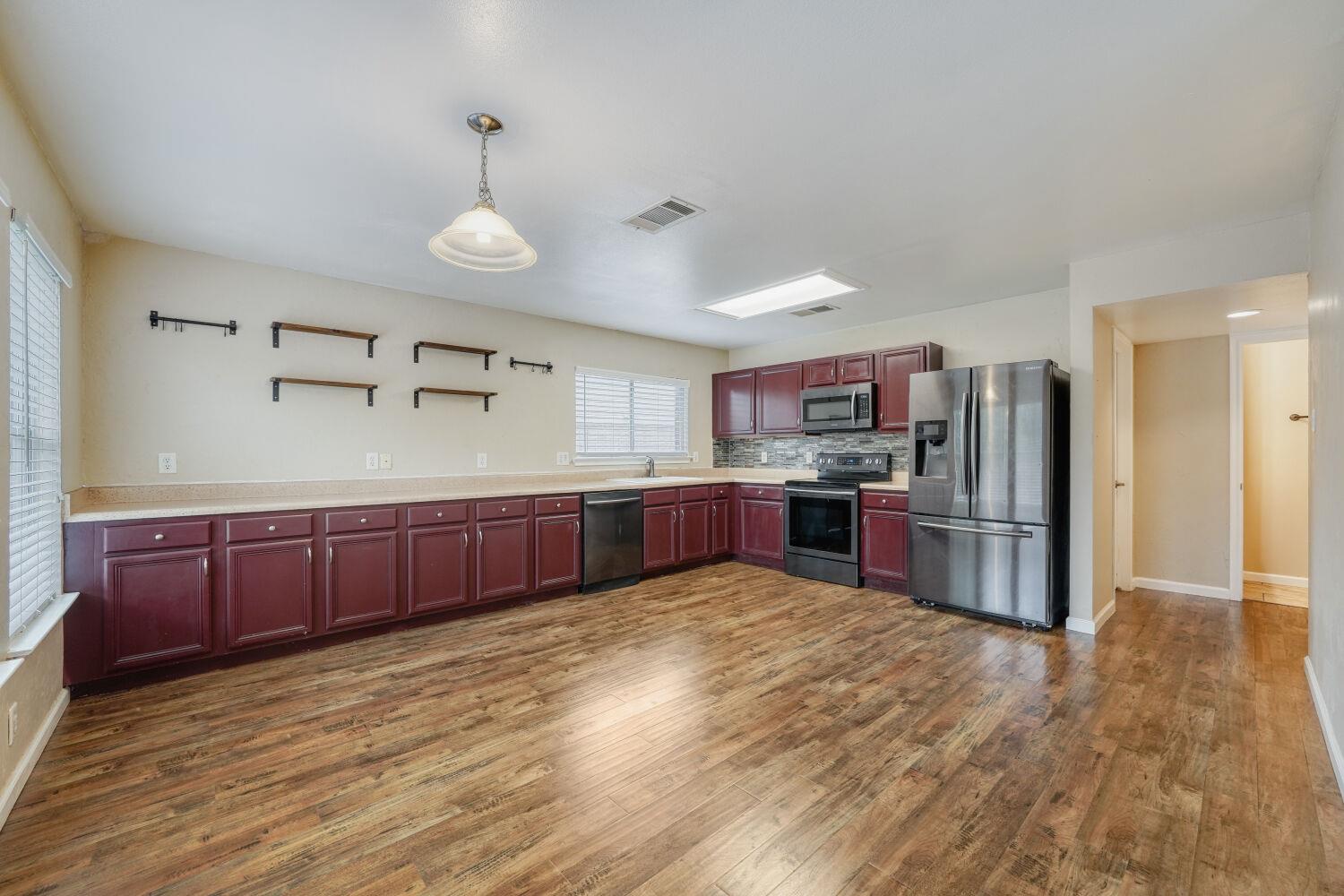 928 Justeford Drive Pflugerville TX 78660