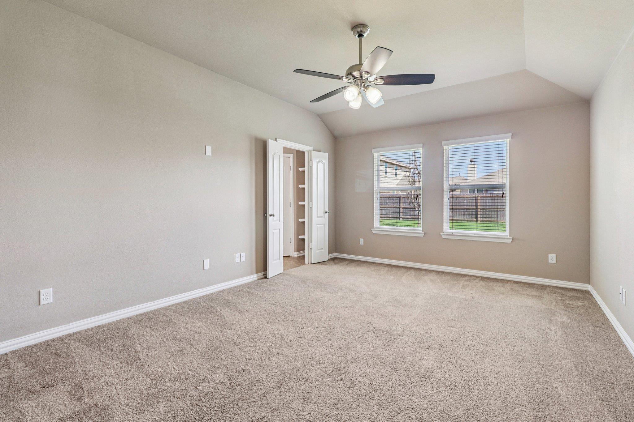 109 Mollie Drive Hutto TX 78634