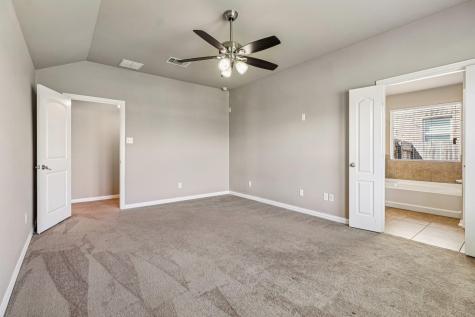 109 Mollie Drive Hutto TX 78634