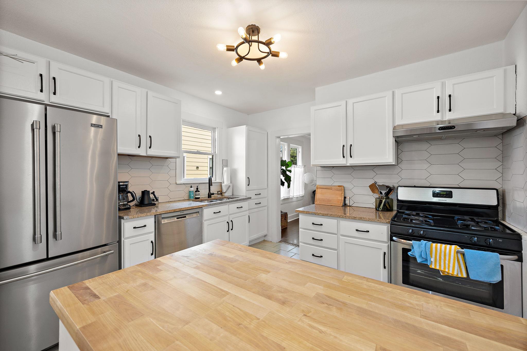 933 E 51st Street Austin TX 78751