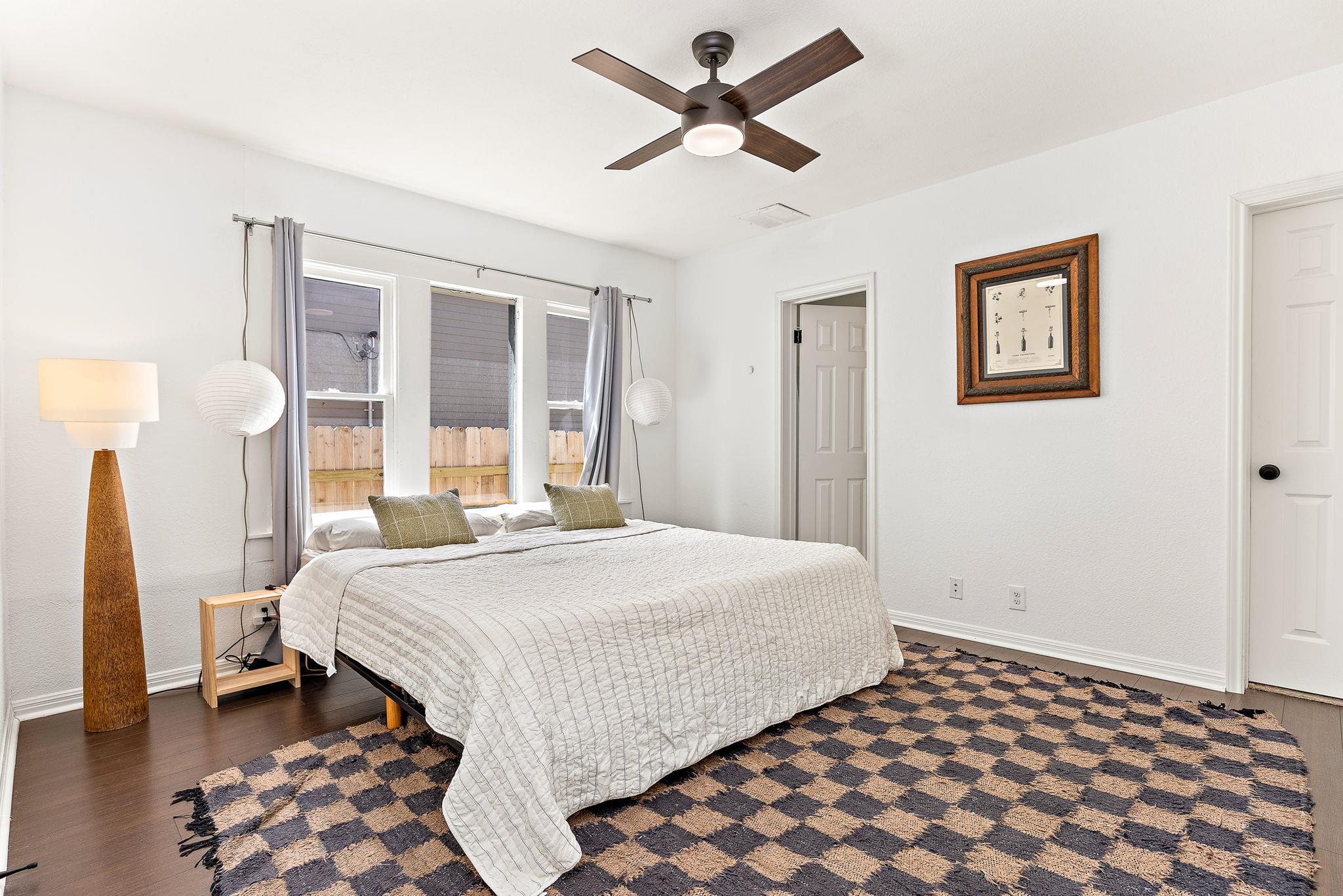 933 E 51st Street Austin TX 78751
