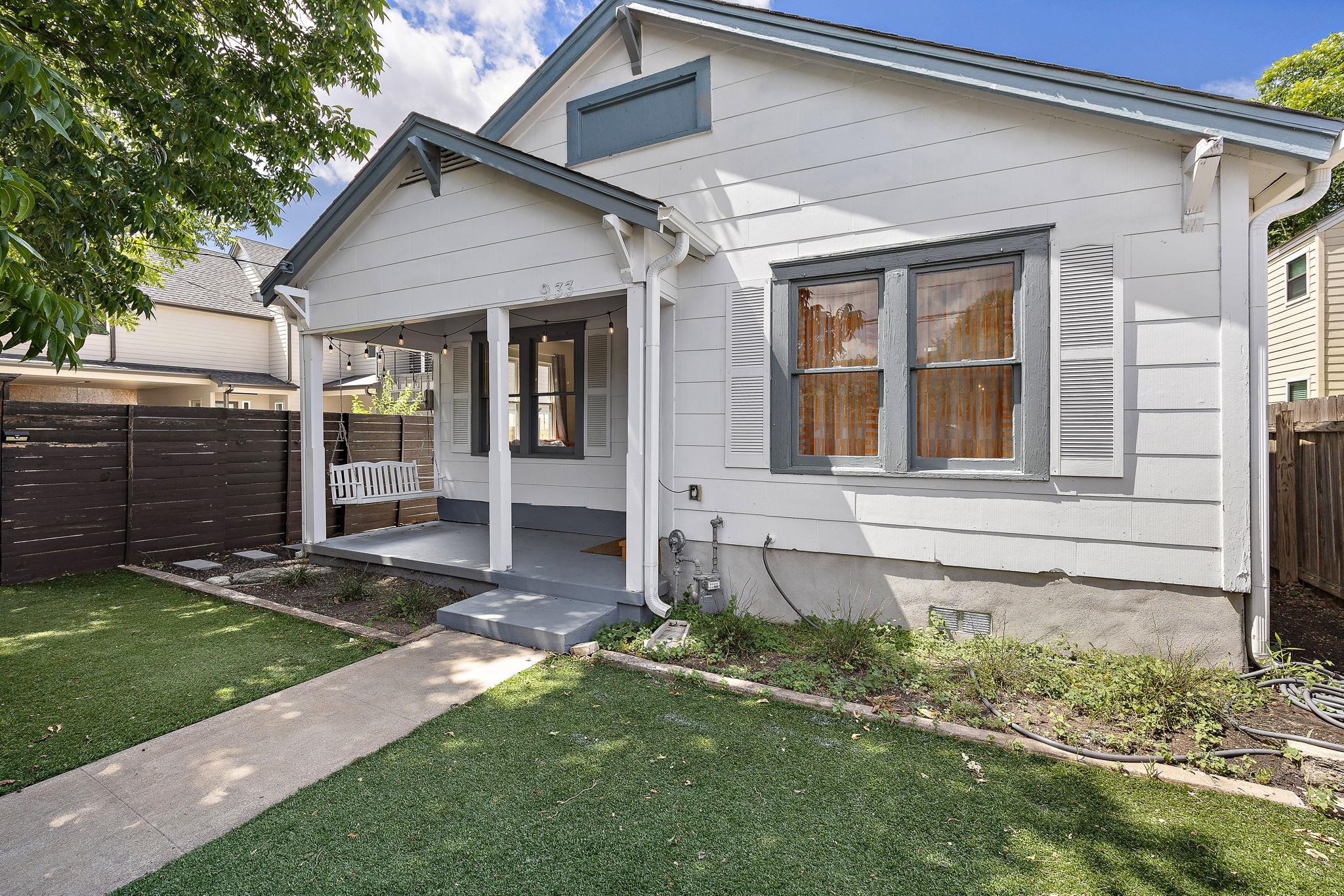 933 E 51st Street Austin TX 78751