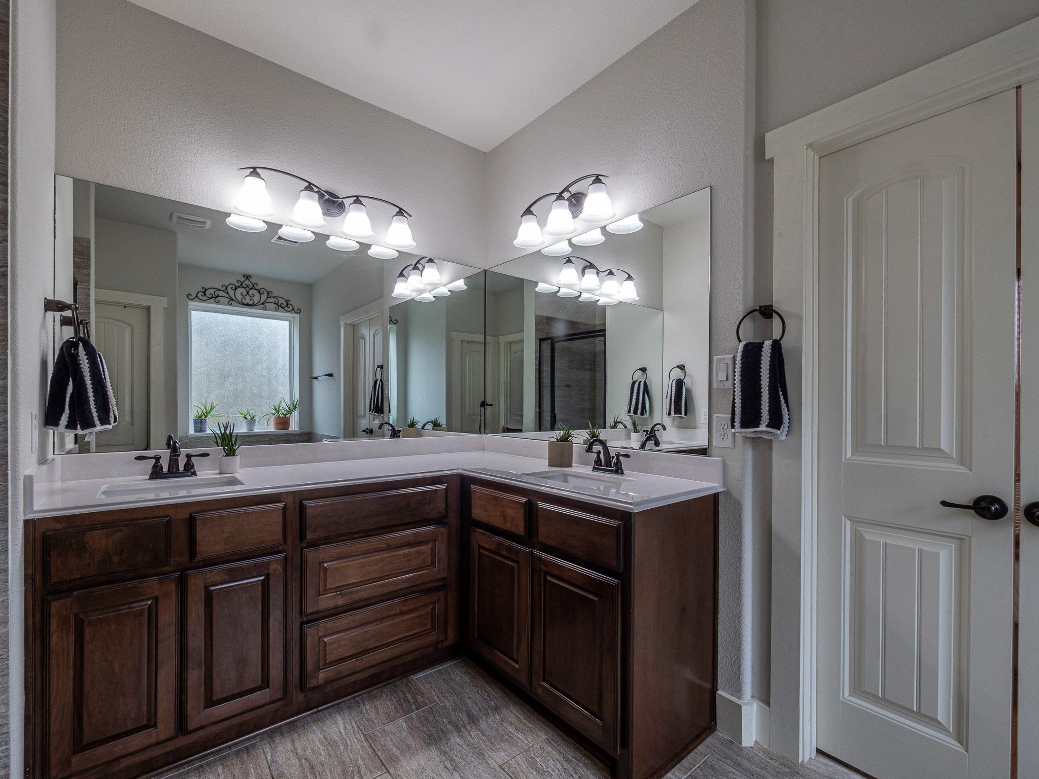 117 Arbor Point Drive Elgin TX 78621