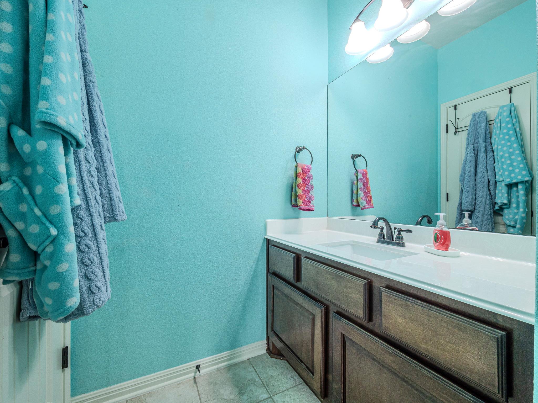 117 Arbor Point Drive Elgin TX 78621