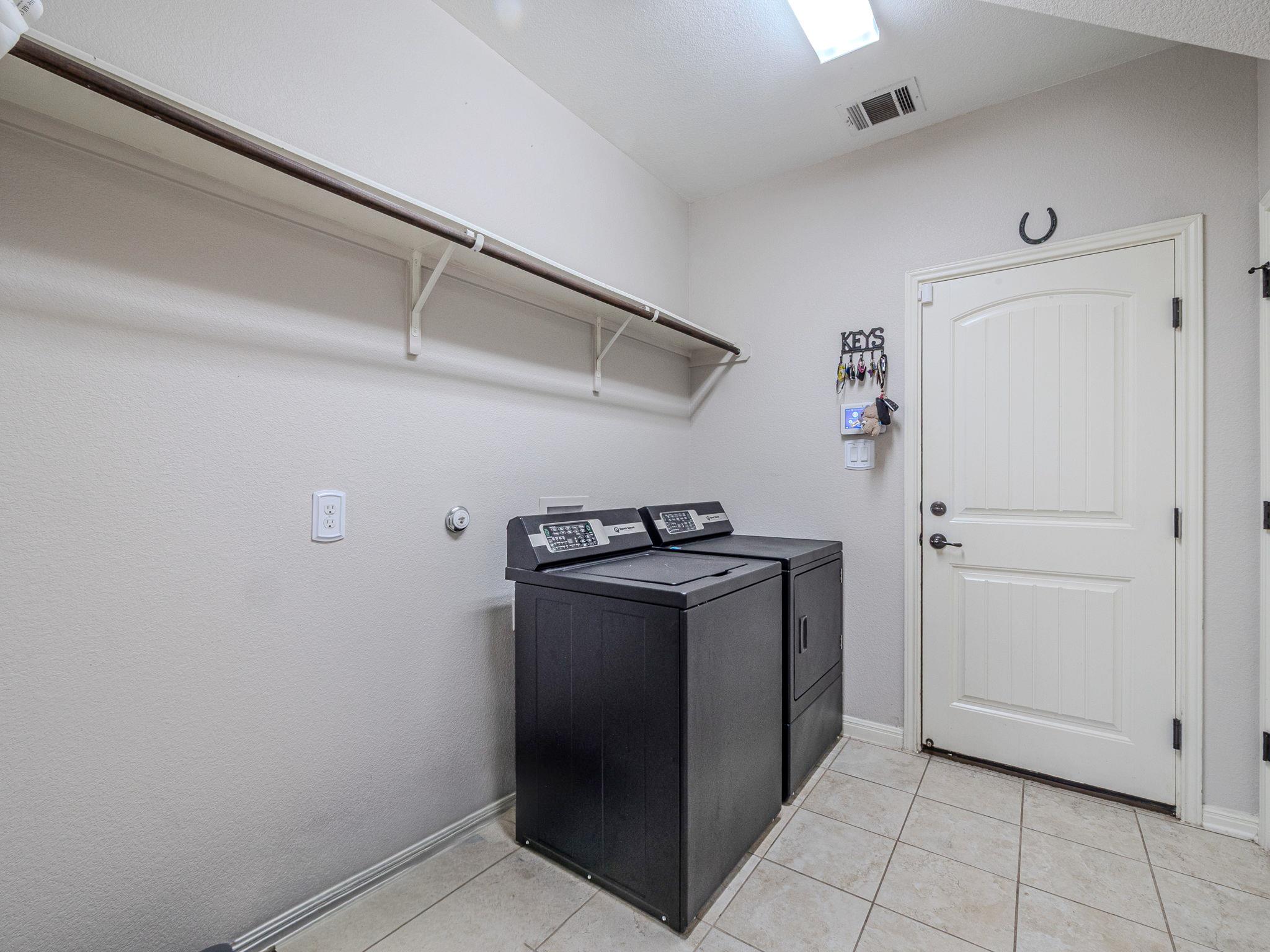 117 Arbor Point Drive Elgin TX 78621