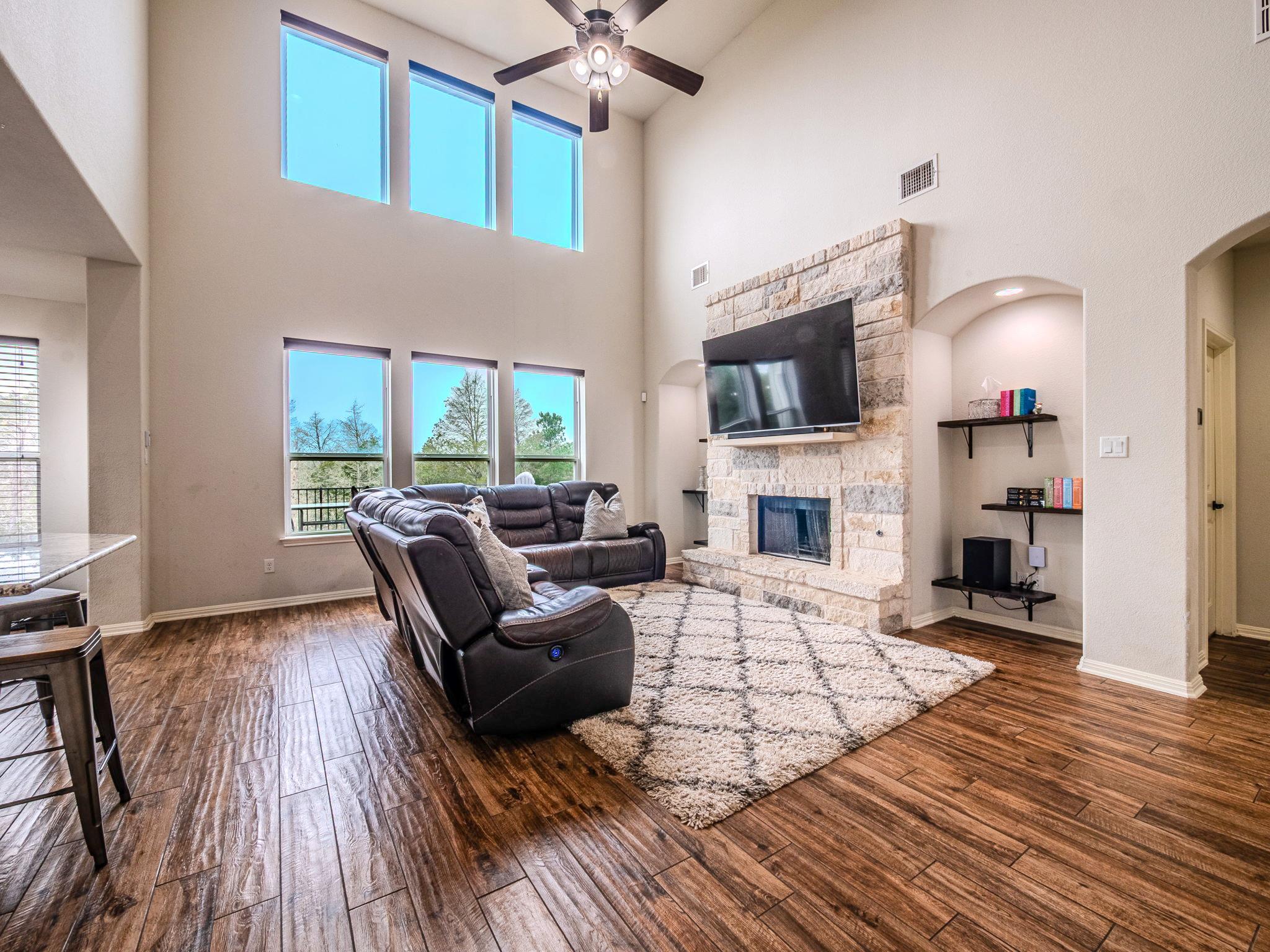 117 Arbor Point Drive Elgin TX 78621