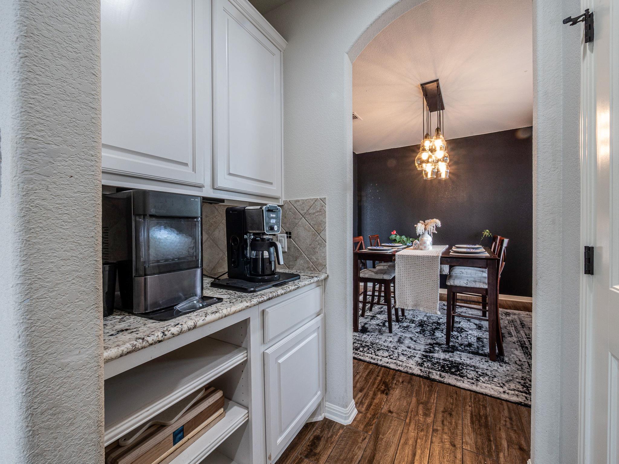117 Arbor Point Drive Elgin TX 78621
