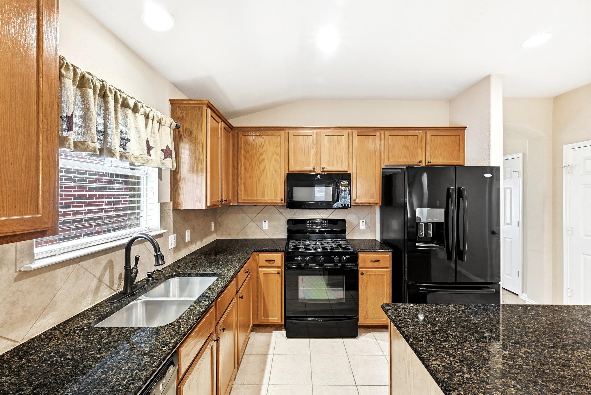 209 Calline Mayes Run Buda TX 78610