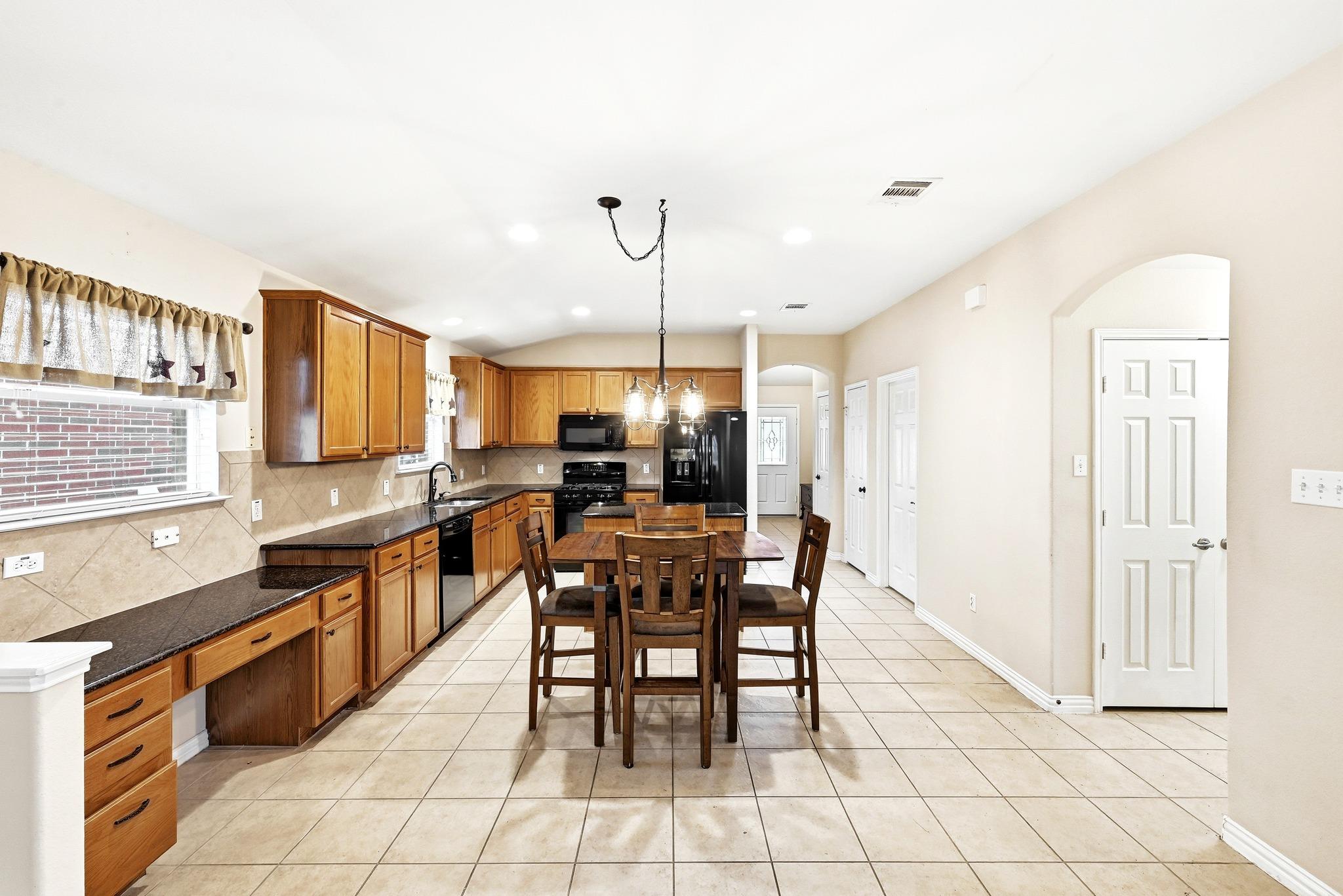 209 Calline Mayes Run Buda TX 78610