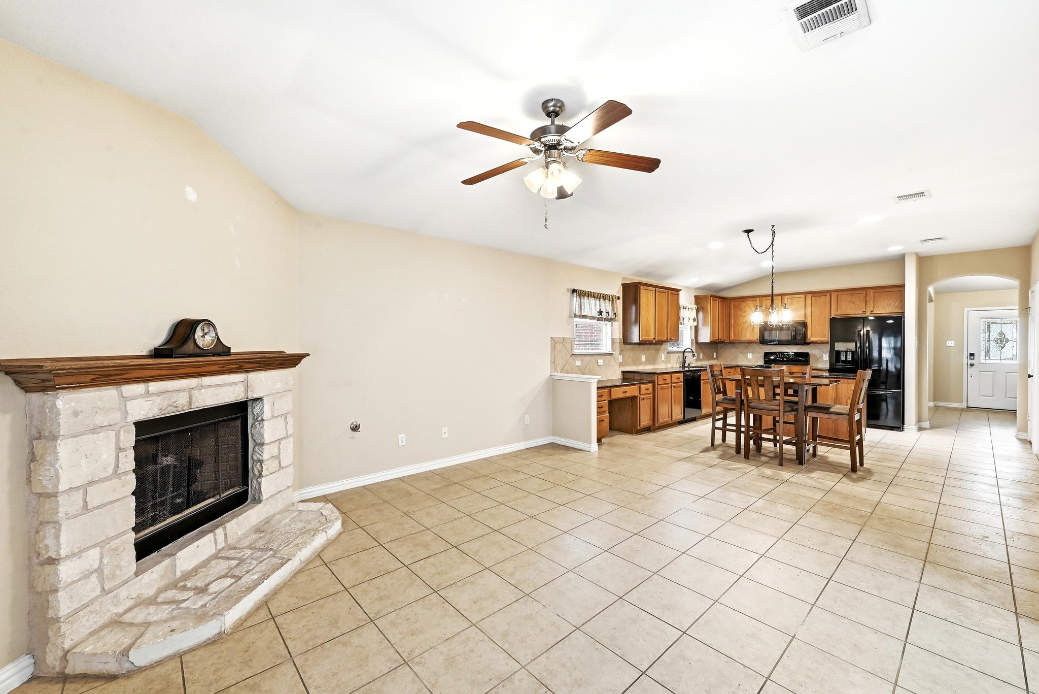 209 Calline Mayes Run Buda TX 78610