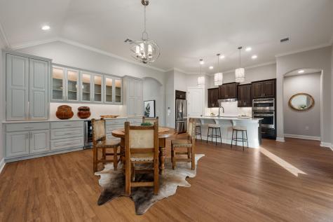 9100 Bayshore Bend Austin TX 78726