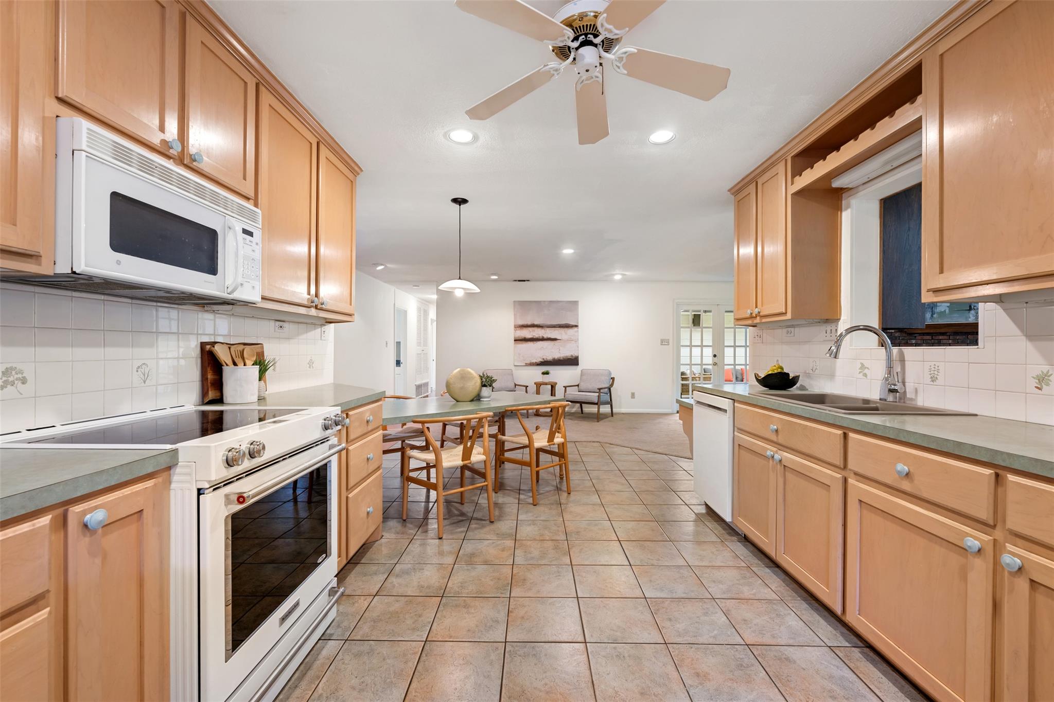 3303 Stardust Drive Austin TX 78757